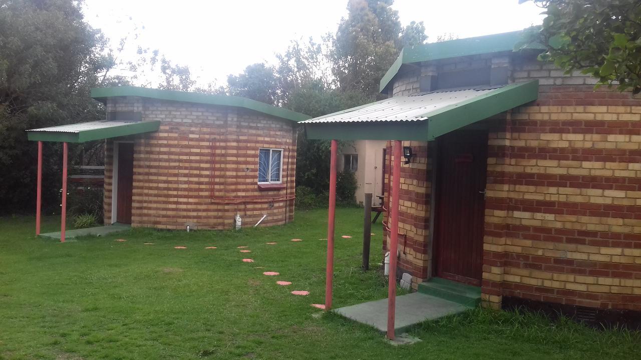 Imka Trinity Retreat Hotel Stormsrivier Exterior foto
