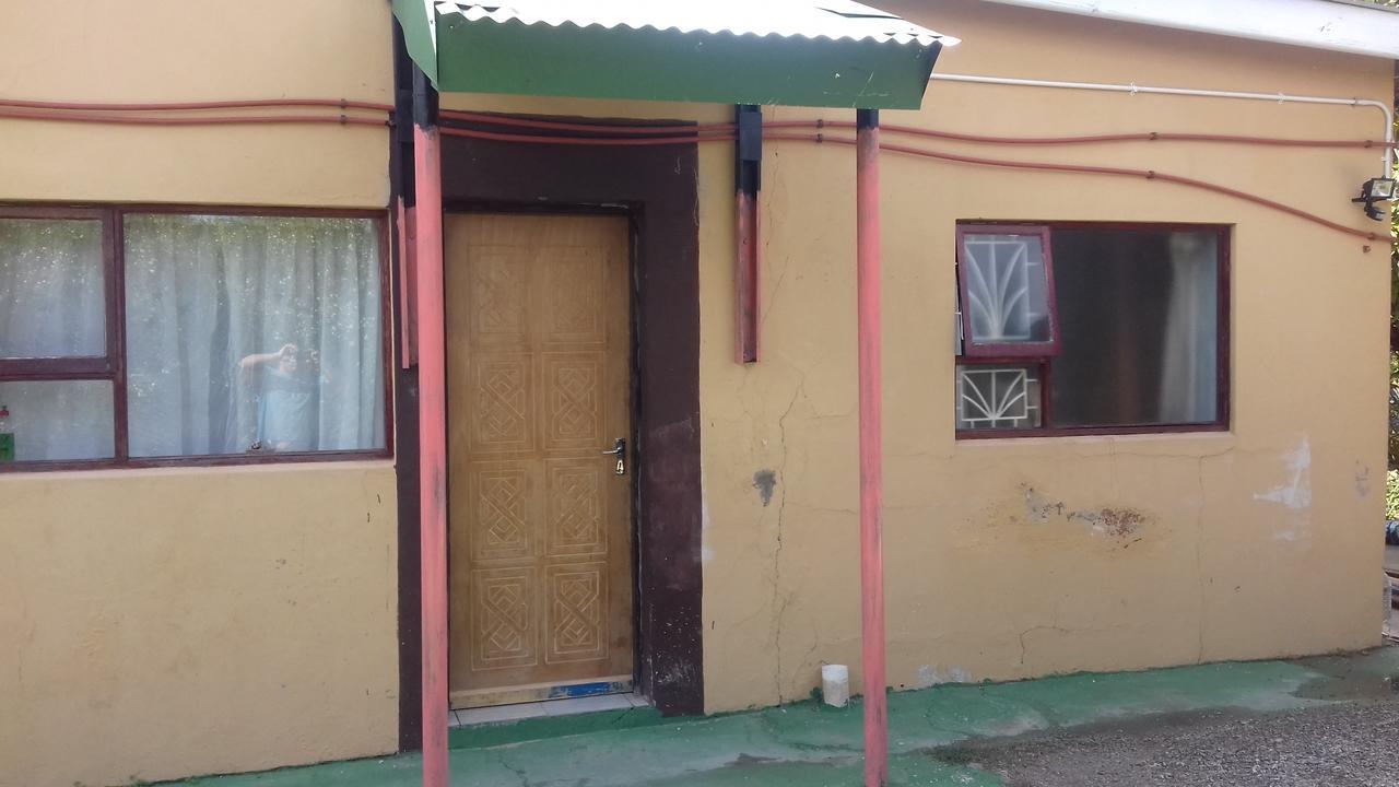 Imka Trinity Retreat Hotel Stormsrivier Exterior foto